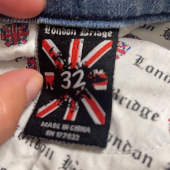 Vintage London Bridge jeans - Picture 5 of 6